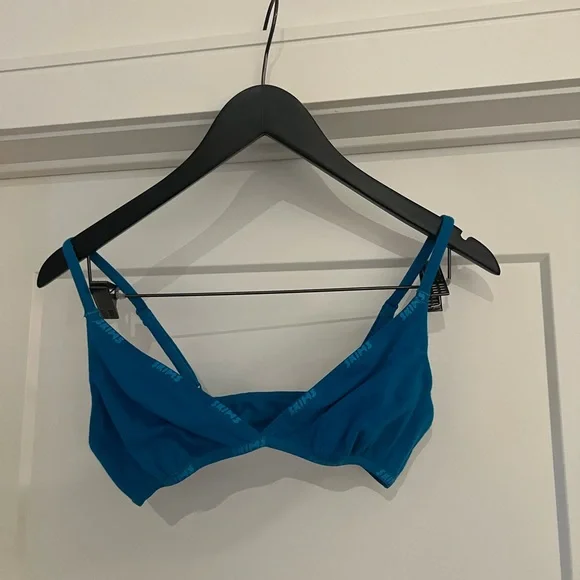 SKIMS Cotton Logo Mini Triangle Bralette - Picture 2 of 4